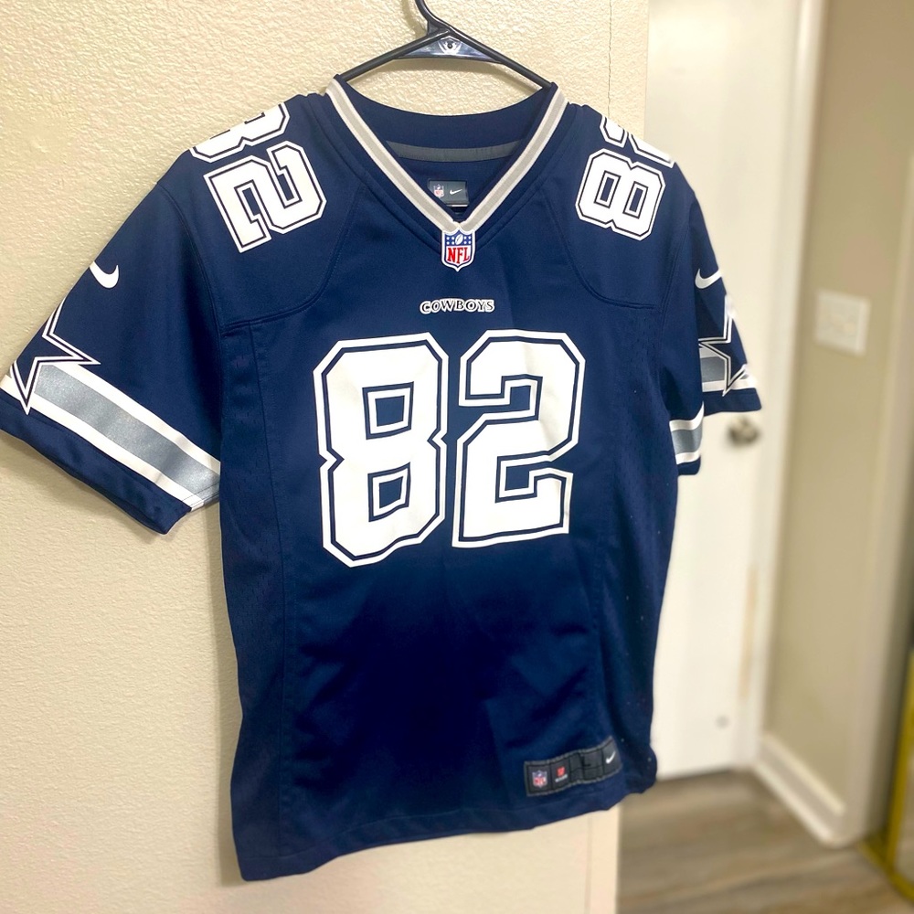 Nike Youth Dallas Cowboys Jason Witten football Jersey. Size youth large.